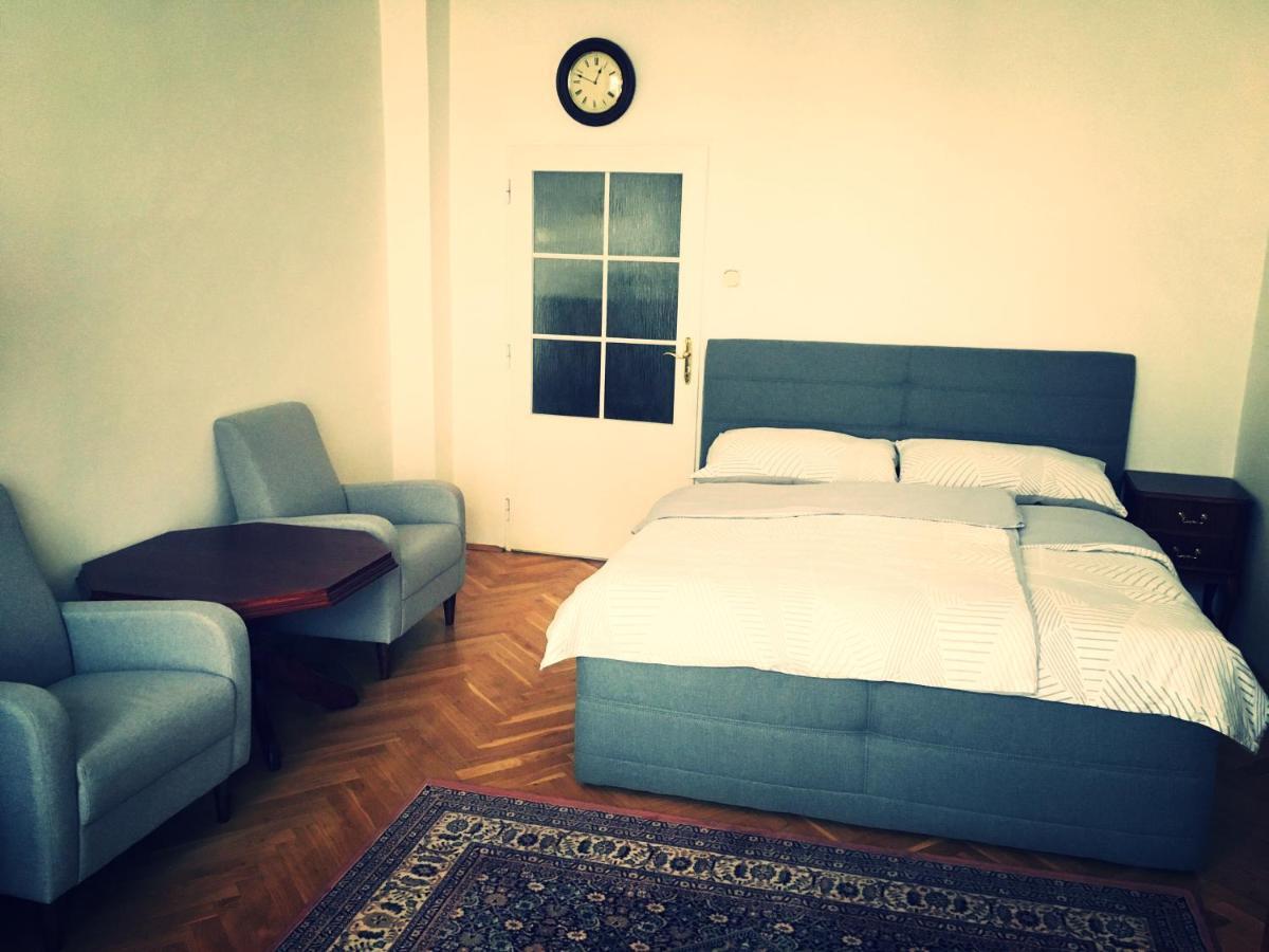 Apartment Anna Vysehrad Prague Exterior photo